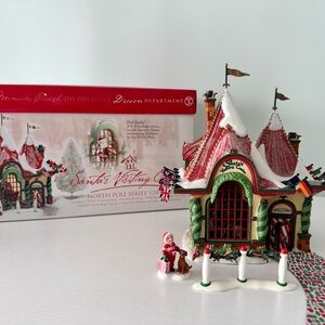 Department 56 North Pole Santa's Visiting Center